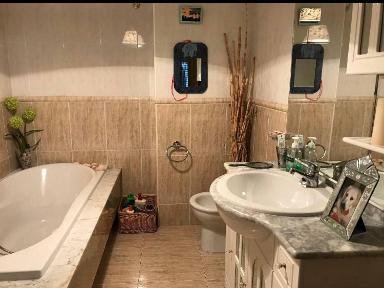 Casa Marduk Daire Cee Dış mekan fotoğraf
